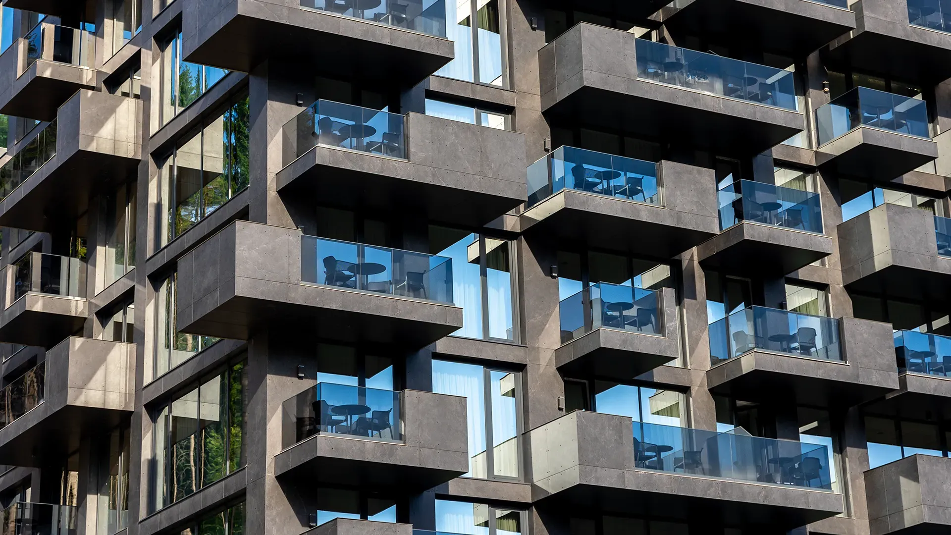 Kente İz Bırakan Yapılar